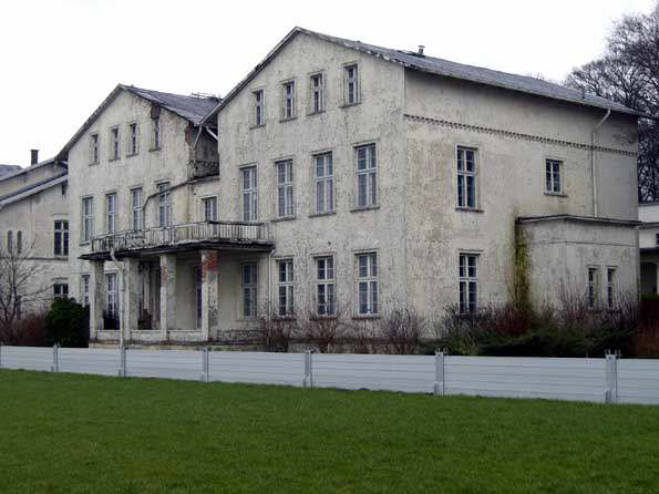 Haus M�we Nordseite